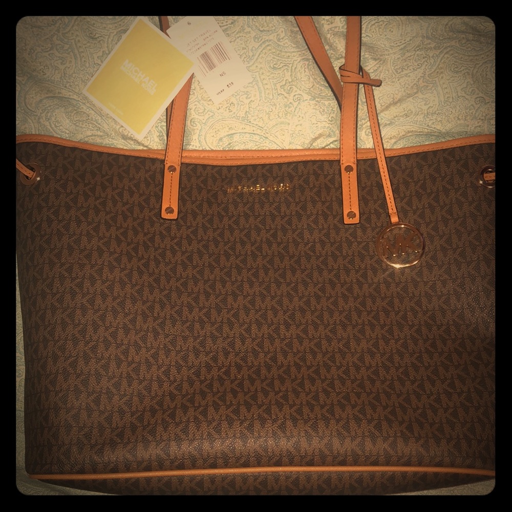 Michael Kors tote